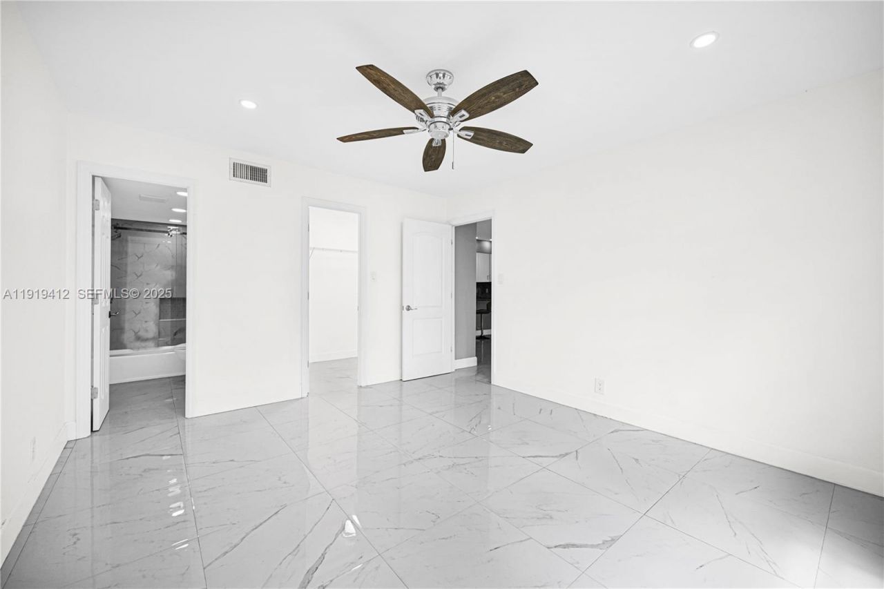 132 S Cypress Rd, Unit 518, Pompano Beach, FL 33060 Photo