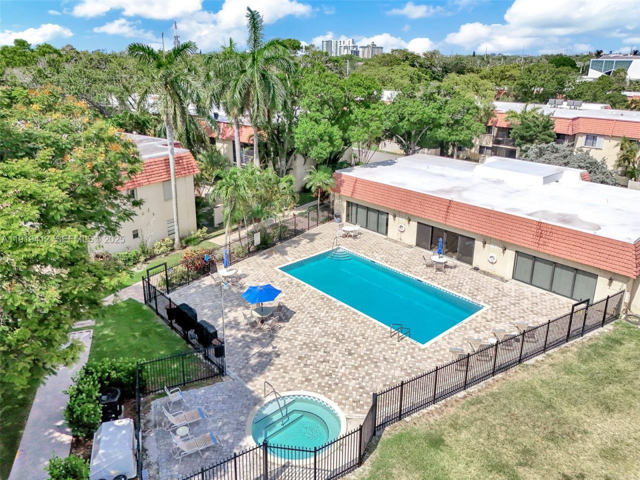 132 S Cypress Rd, Unit 518, Pompano Beach, FL 33060 Photo