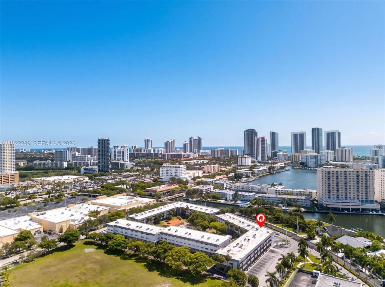 300 Layne Blvd, Unit 303, Hallandale Beach, FL 33009 Photo