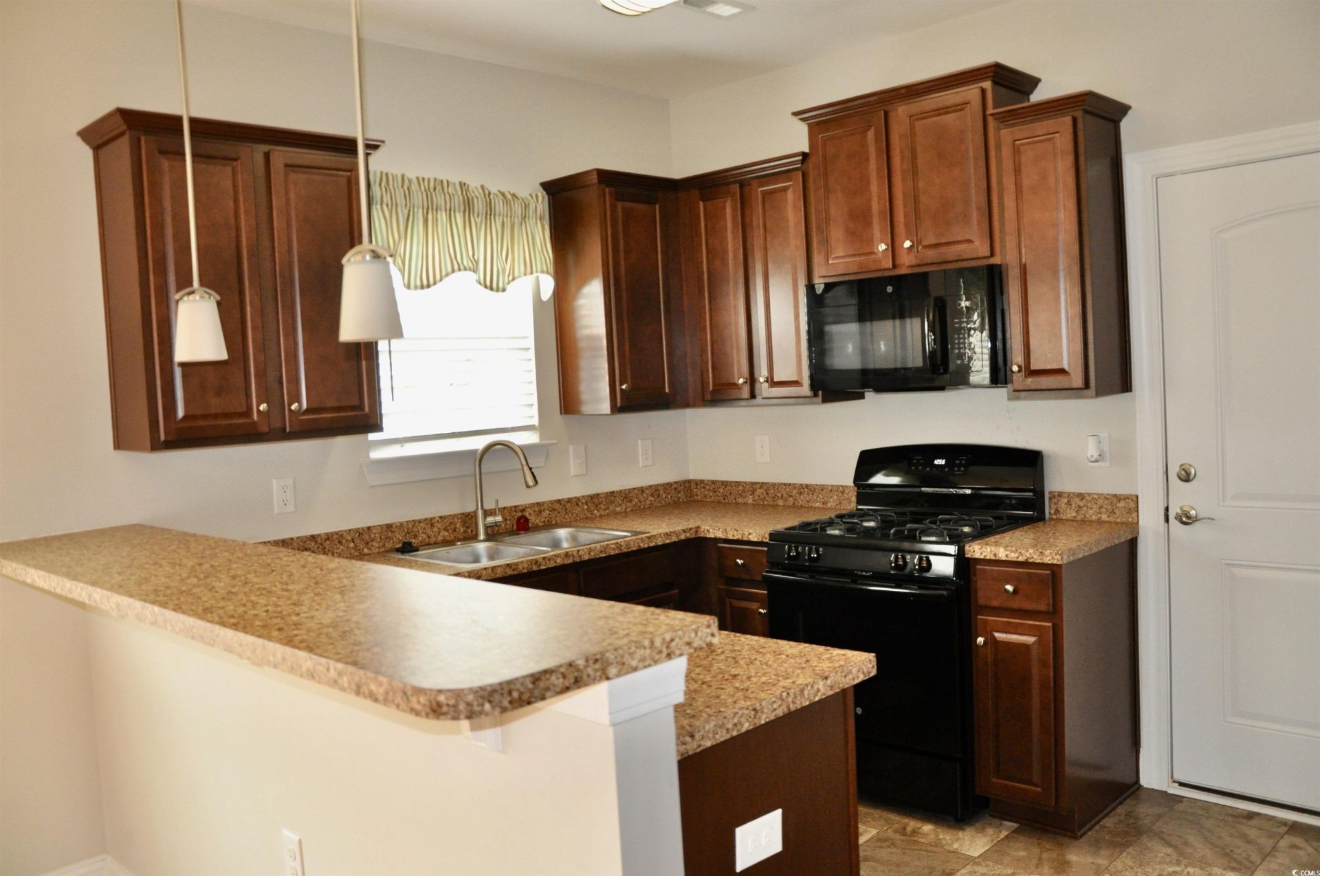 1305 Riverport Dr. Photo 13