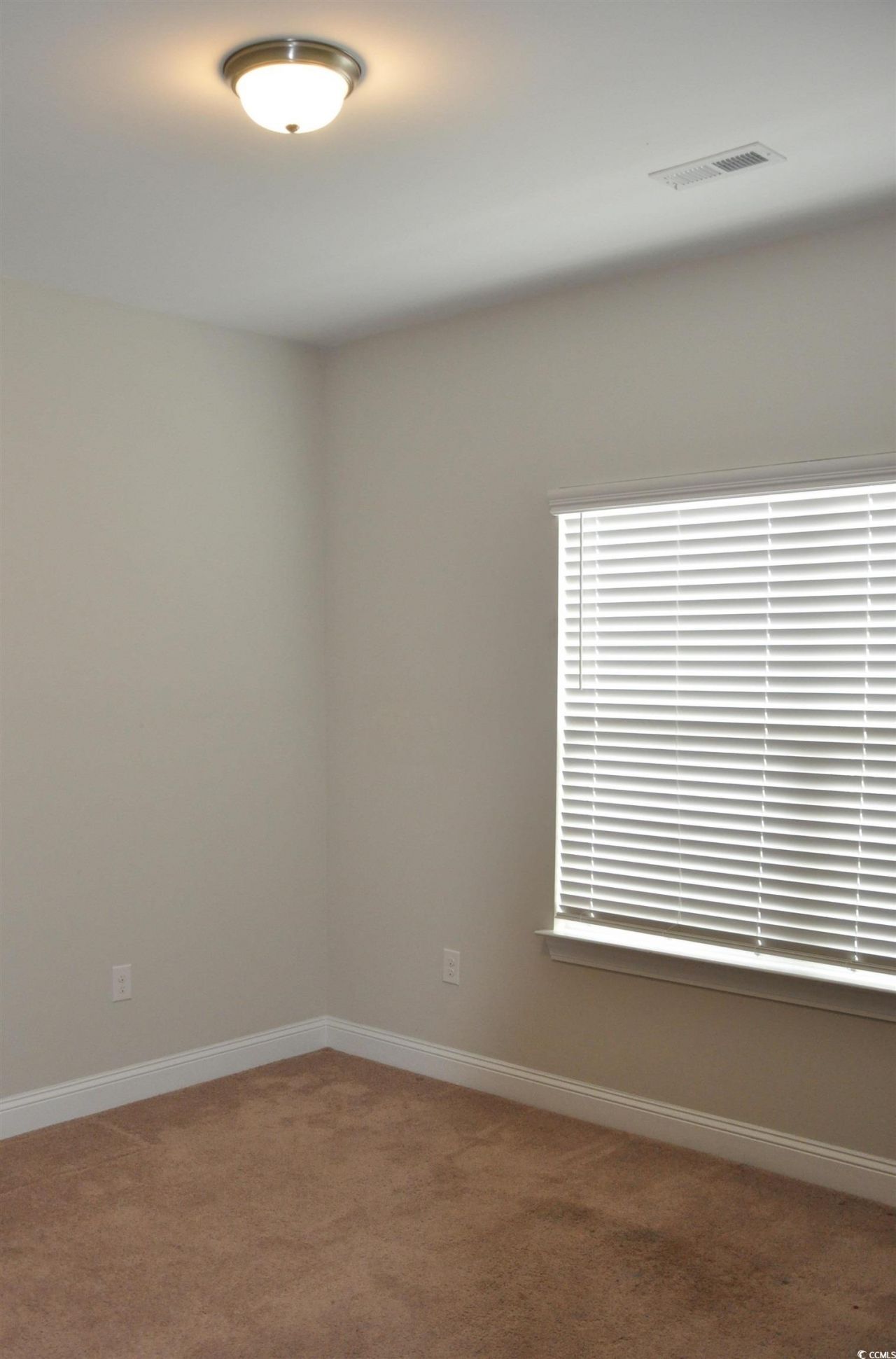 1305 Riverport Dr. Photo 21