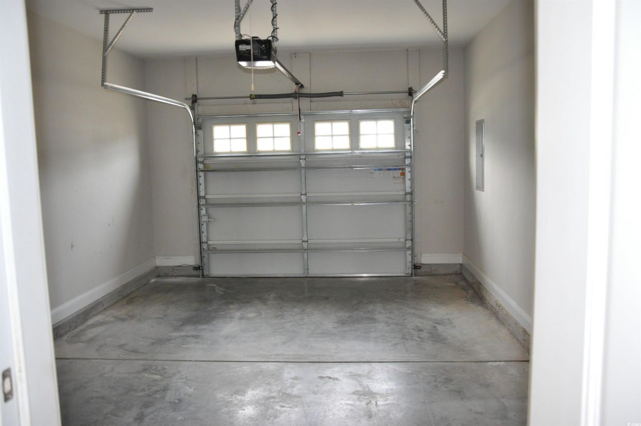 1305 Riverport Dr. Photo 24