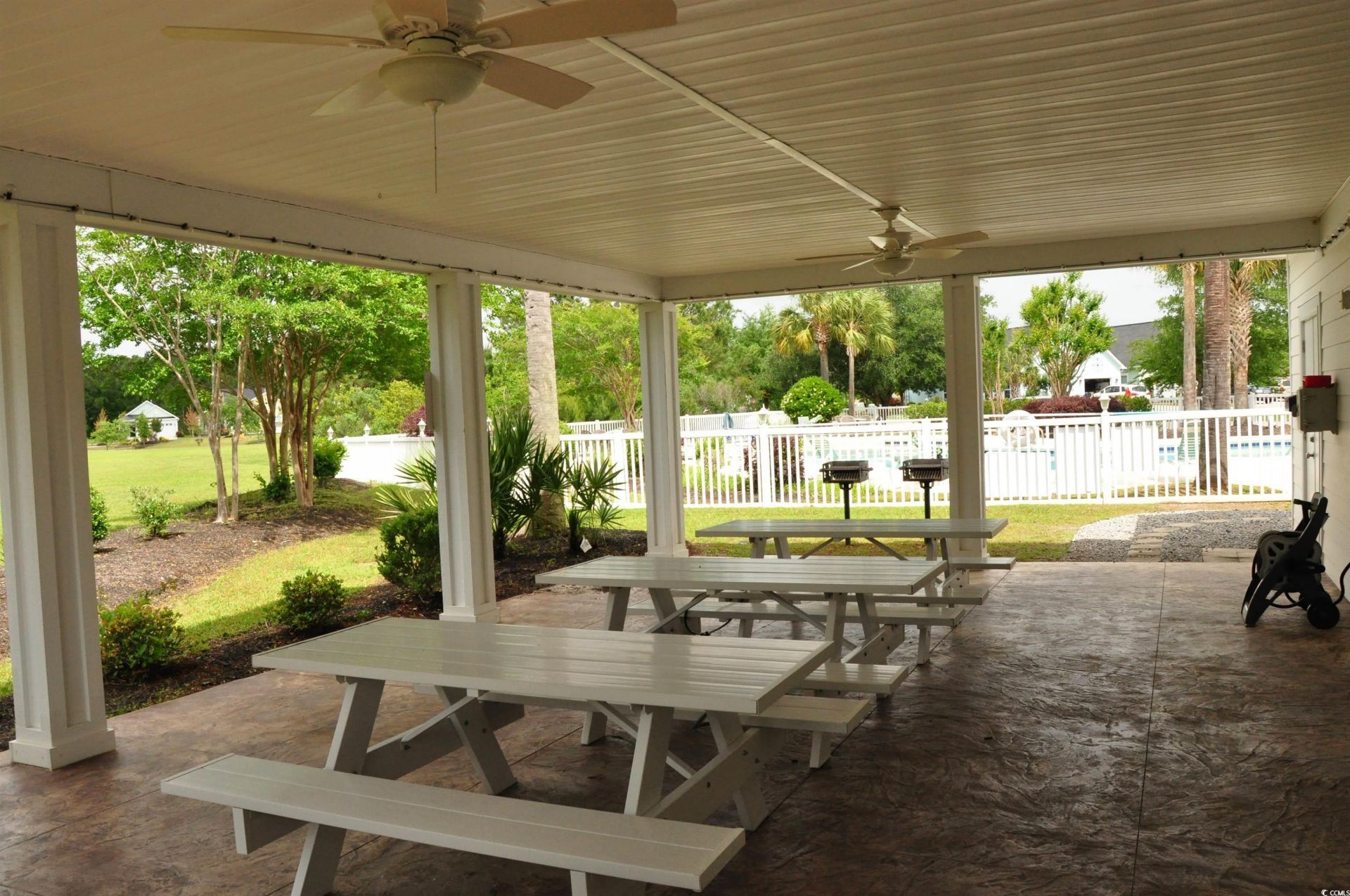 1305 Riverport Dr. Photo 38