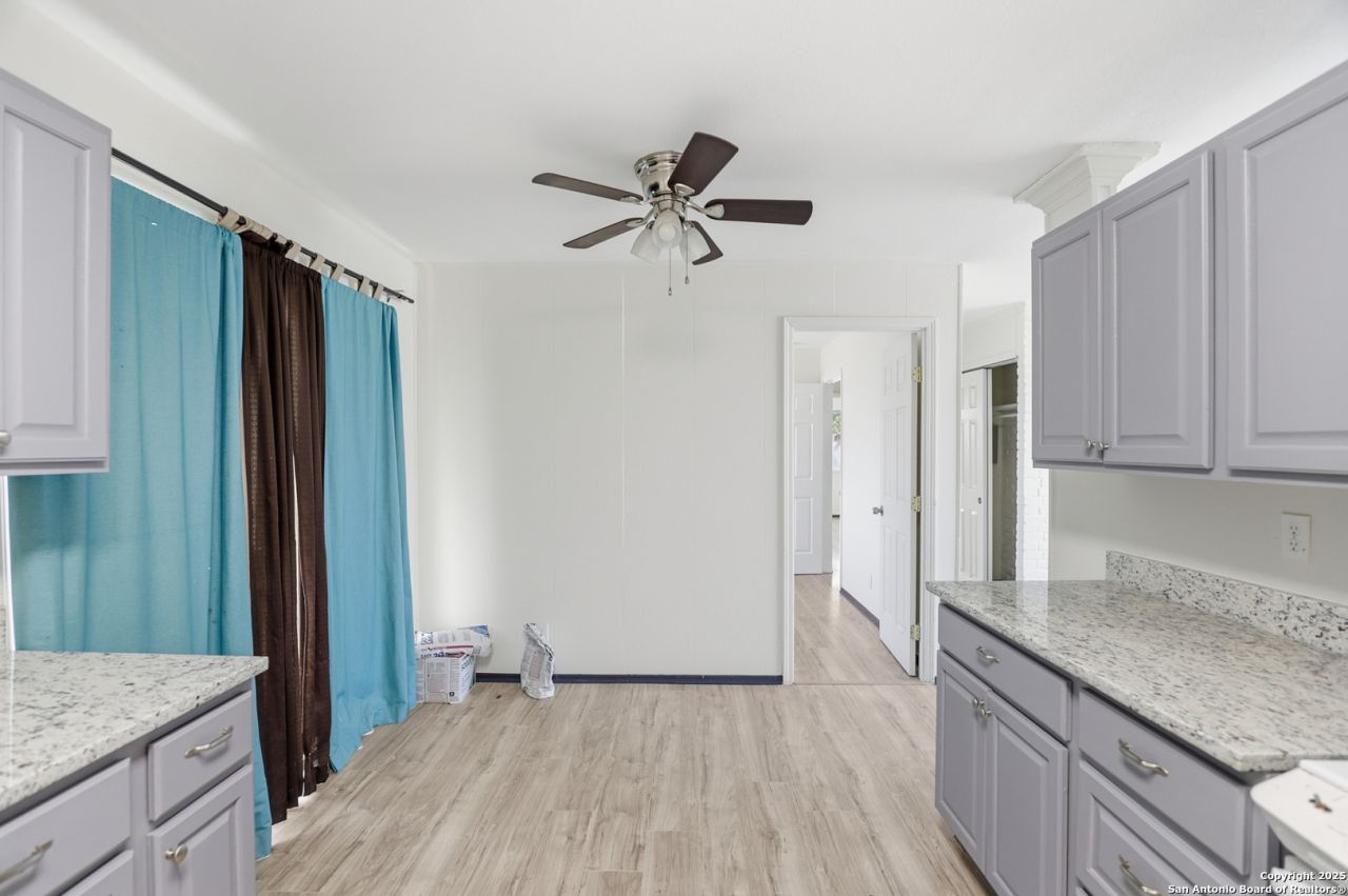 151 Moss Valley, San Antonio, TX 78227 Main Photo