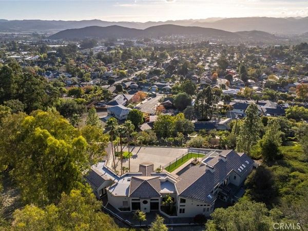 1854 Sydney Street, San Luis Obispo, CA 93401
