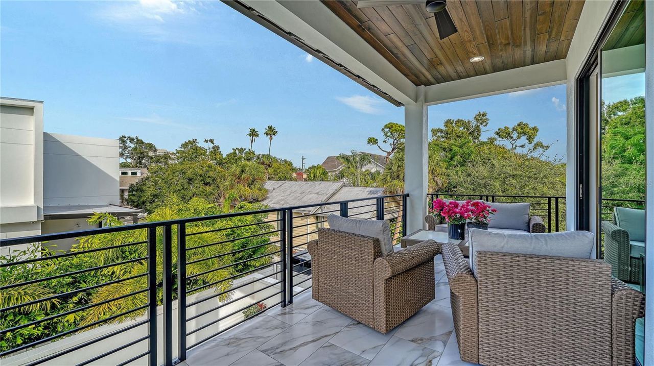 1659 Devonshire Lane, Sarasota, FL 34236 Photo