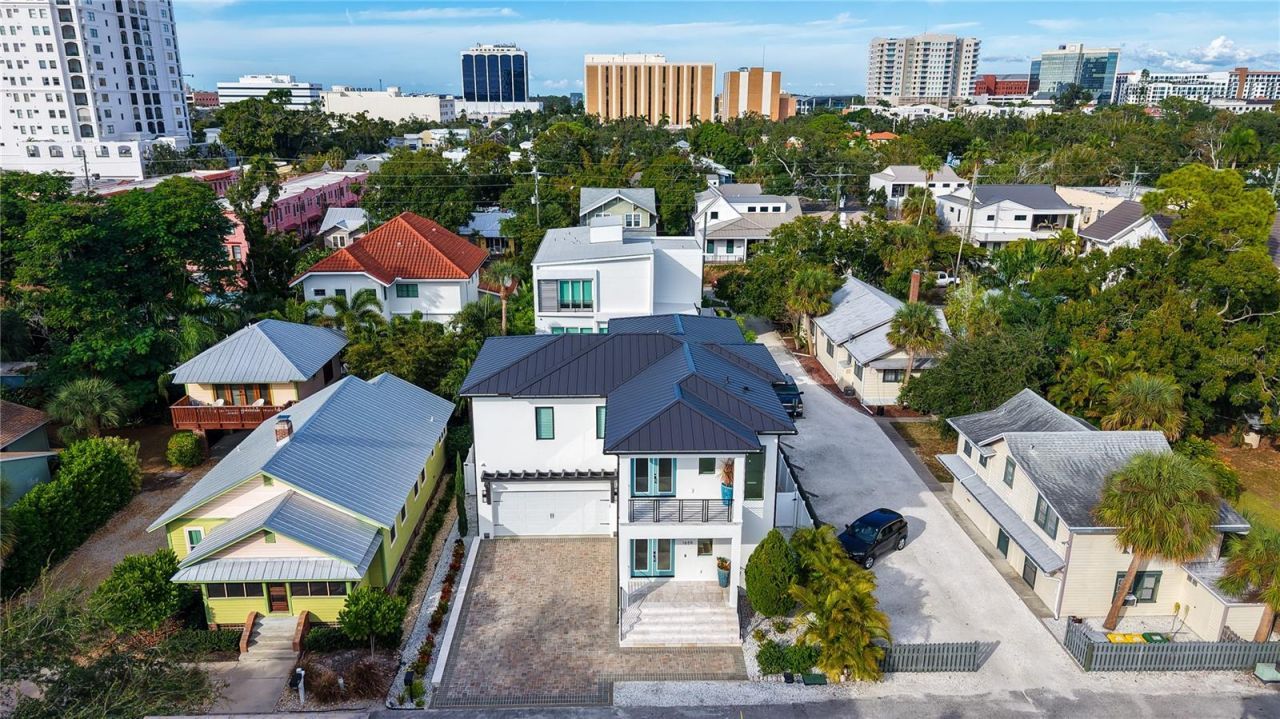 1659 Devonshire Lane, Sarasota, FL 34236 Photo
