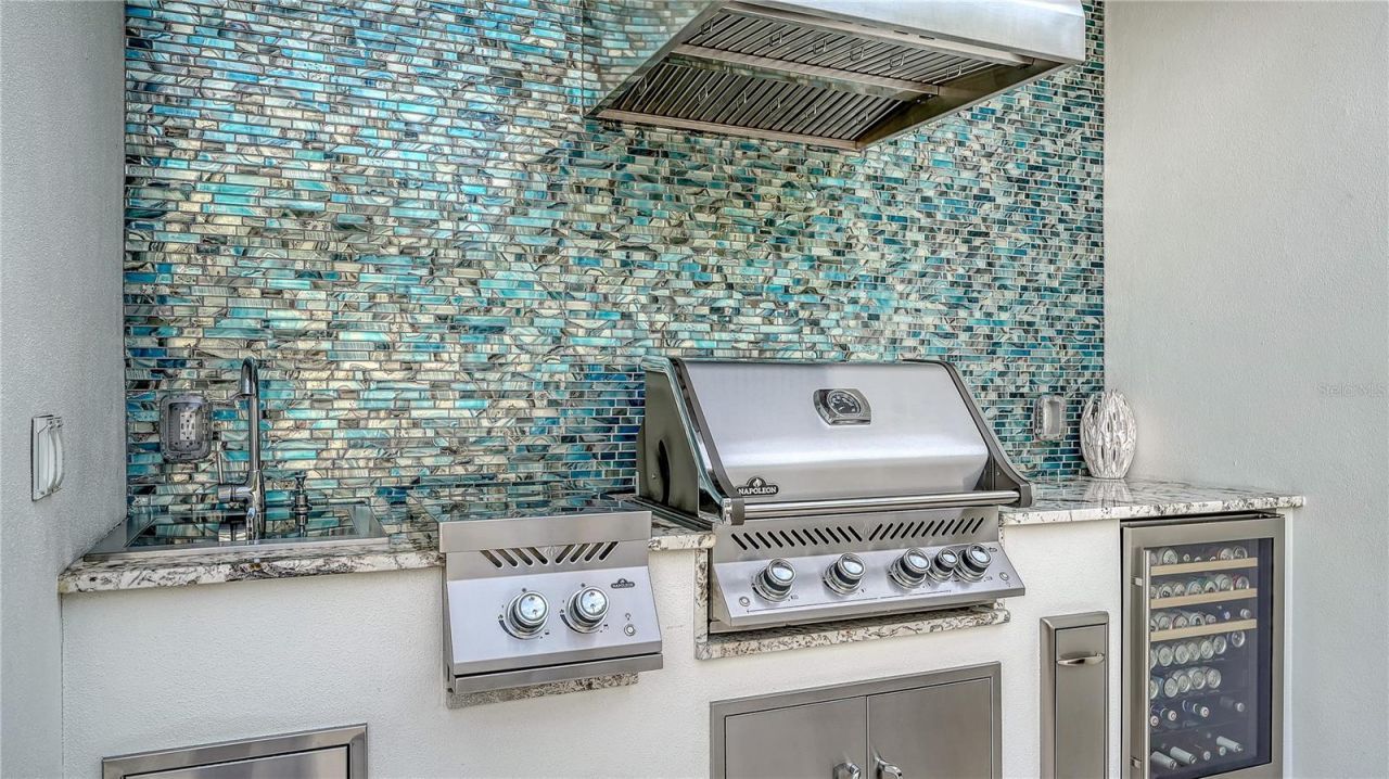 1659 Devonshire Lane, Sarasota, FL 34236 Photo