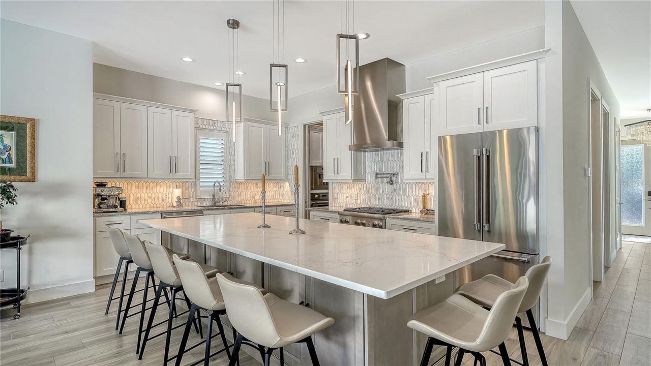 1659 Devonshire Lane, Sarasota, FL 34236 Photo