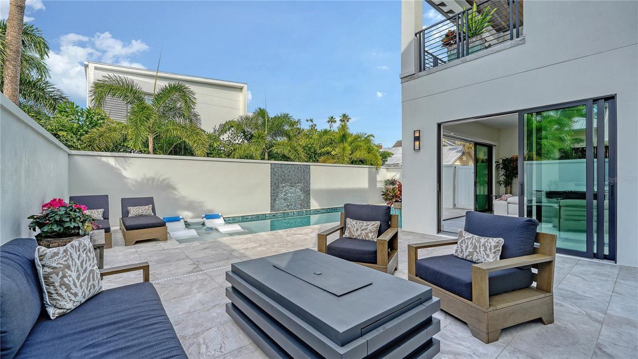 1659 Devonshire Lane, Sarasota, FL 34236 Photo