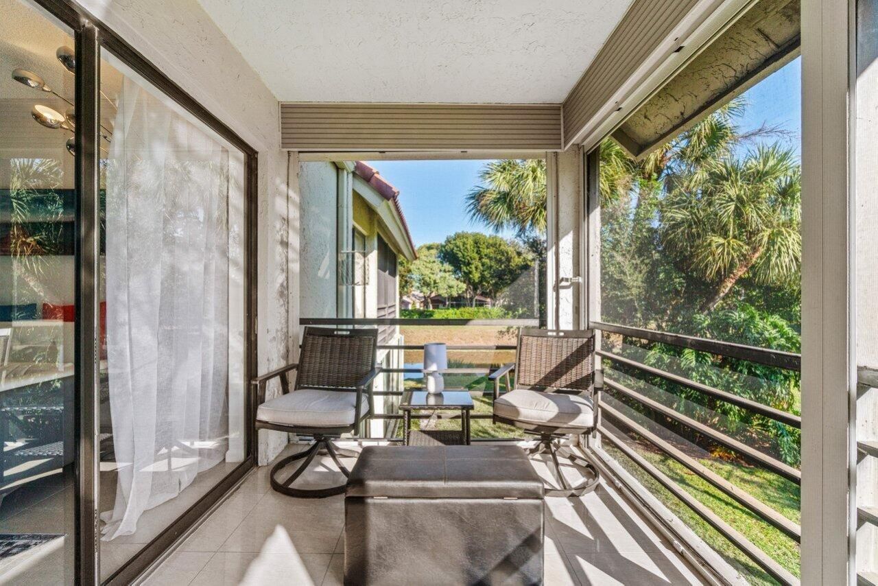 5589 Fairway Park Drive, Unit 202, Boynton Beach, FL 33437 Photo
