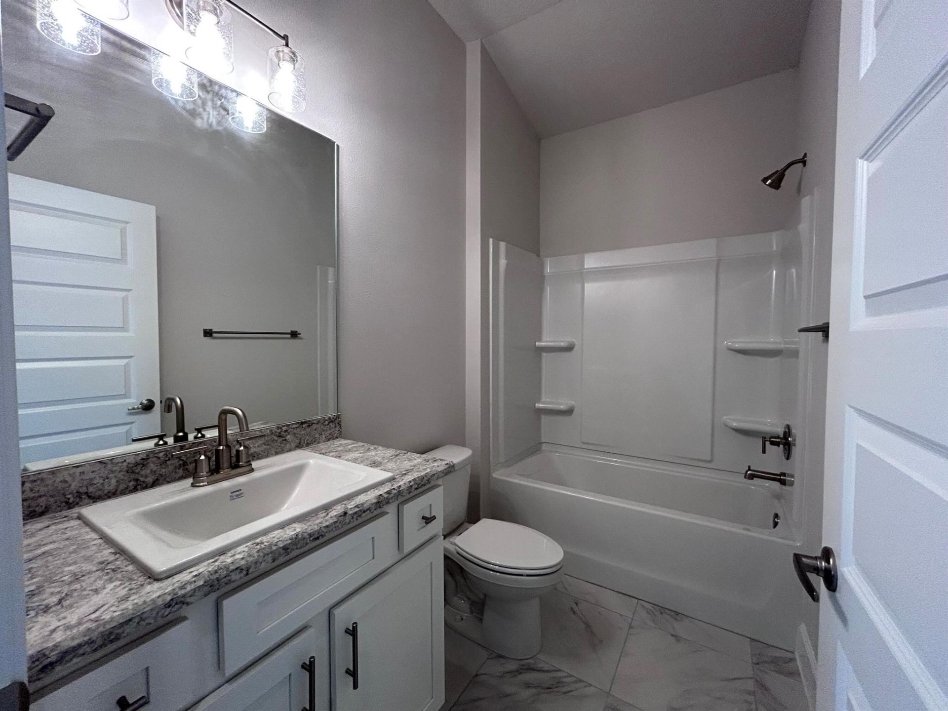 5728 Waterstone Boulevard, Fort Pierce, FL 34951 Photo