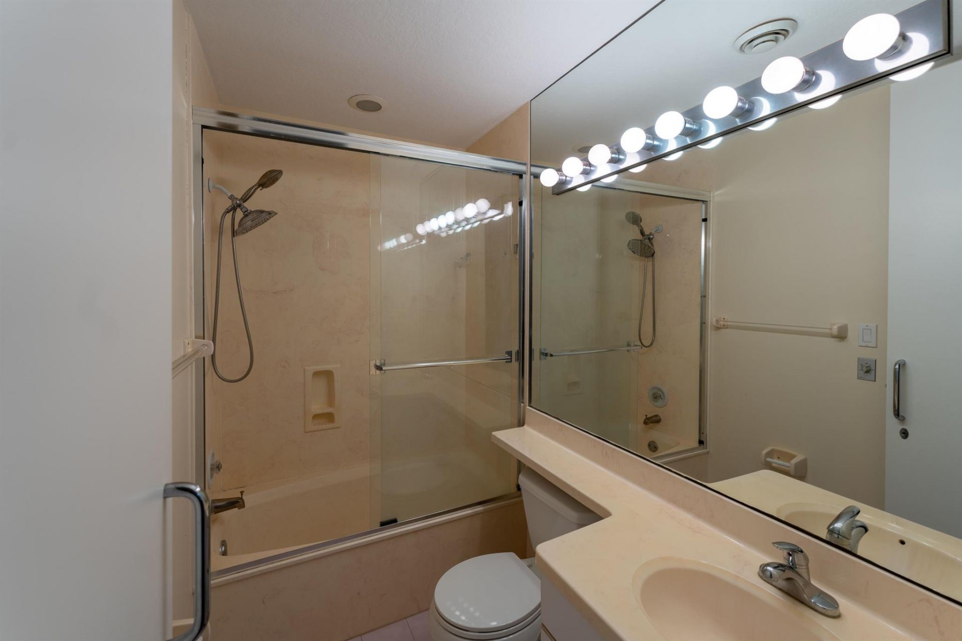 8902 SE Marina Bay Drive, Hobe Sound, FL 33455 Photo