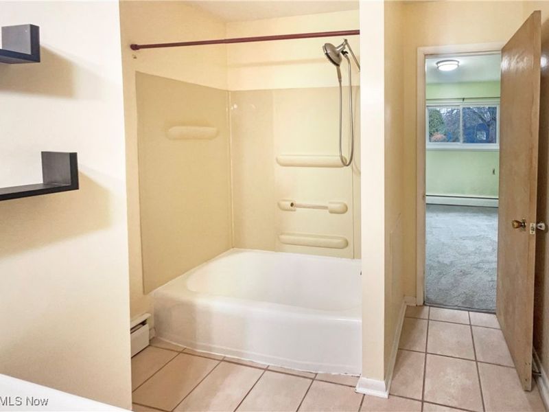 1173 Madrid Drive, Akron, OH 44313 Photo 20