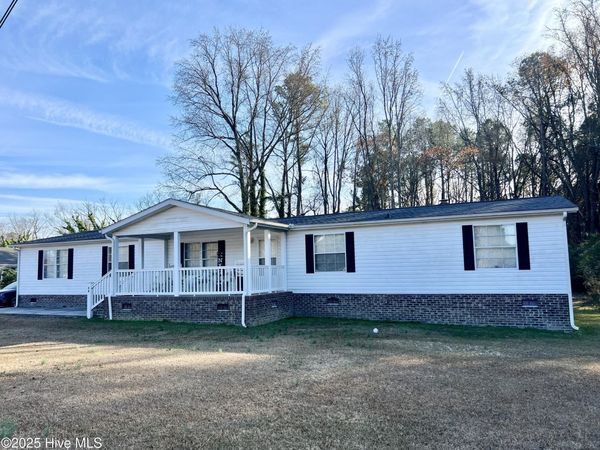 667 Fountain School Road, Battleboro, NC 27809