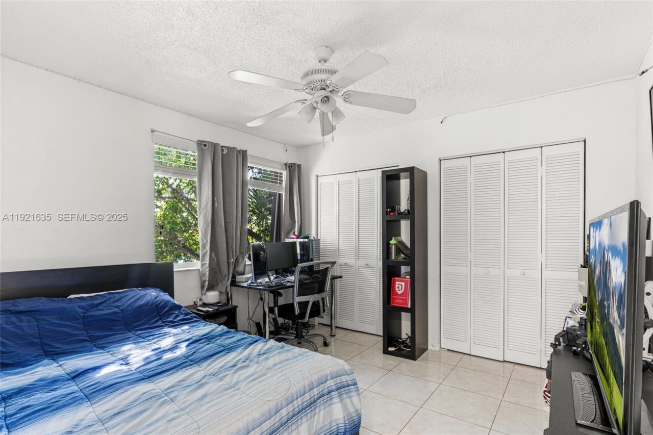 4687 SW 153rd Ct, Miami, FL 33185 Photo