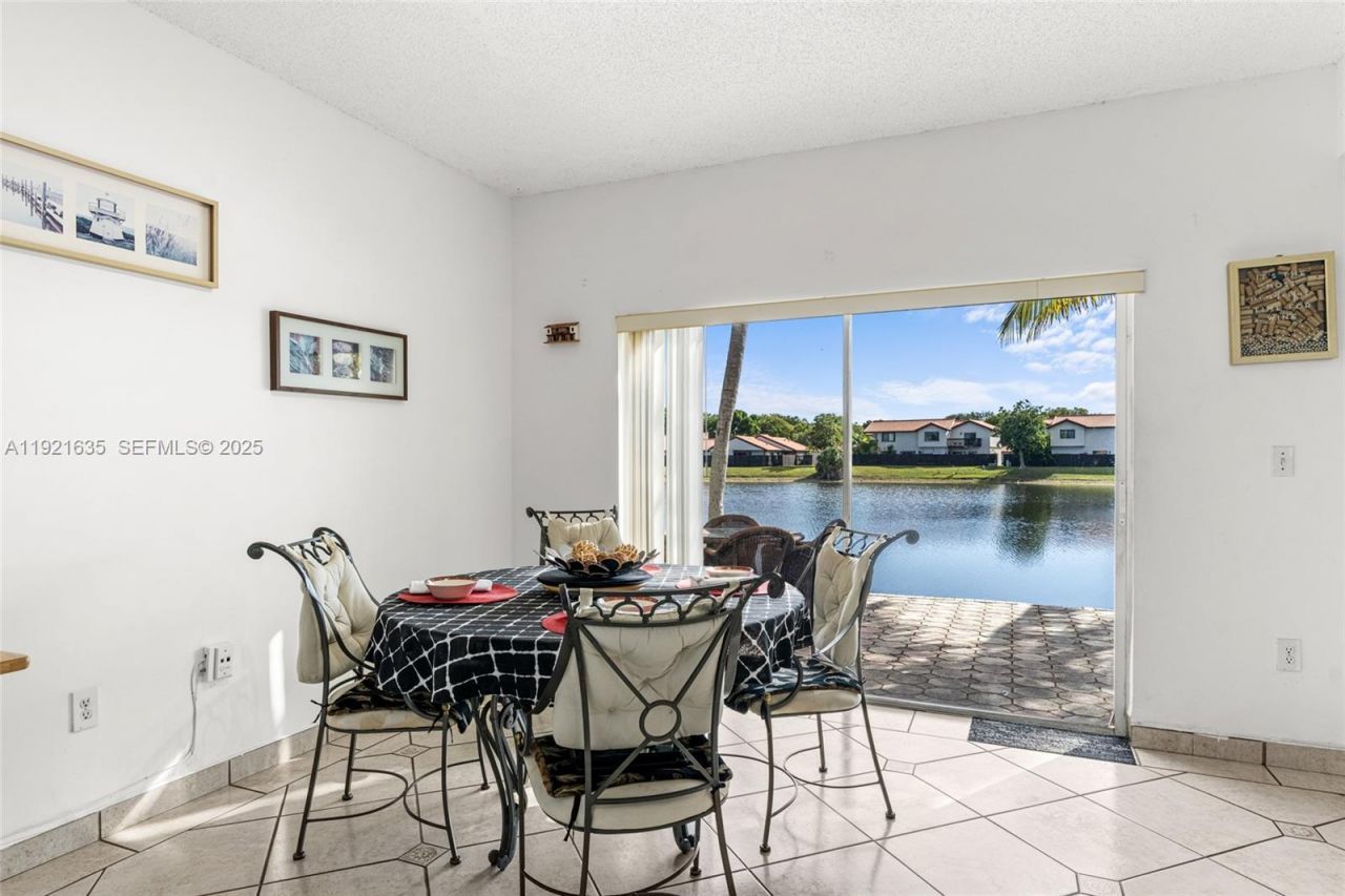 4687 SW 153rd Ct, Miami, FL 33185 Photo