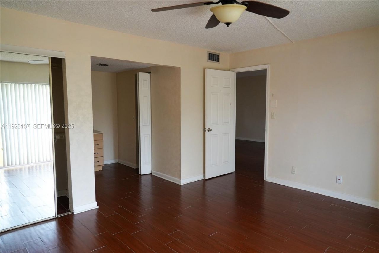 3905 N Nob Hill Rd, Unit 103, Sunrise, FL 33351 Photo