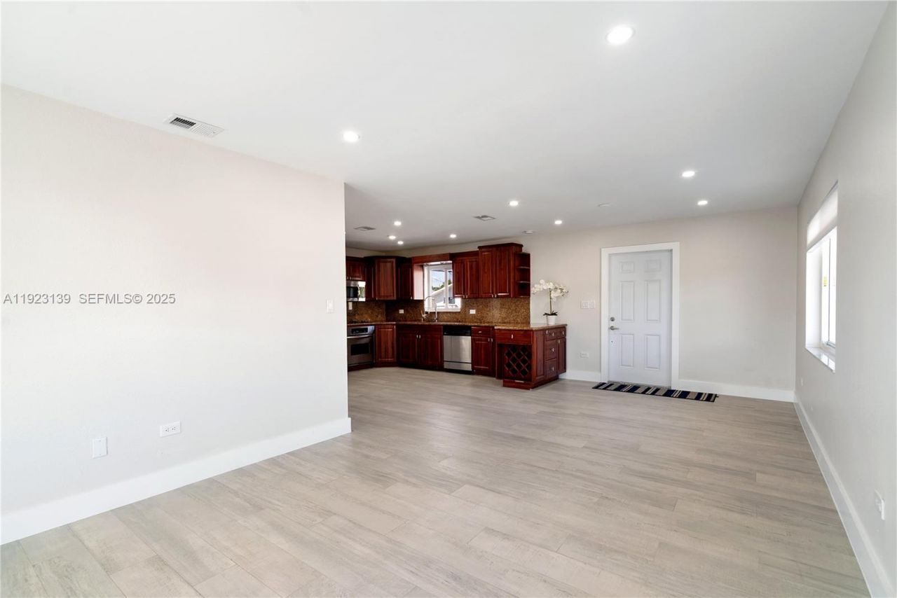 392 Laguna Ave, Key Largo, FL 33037 Photo