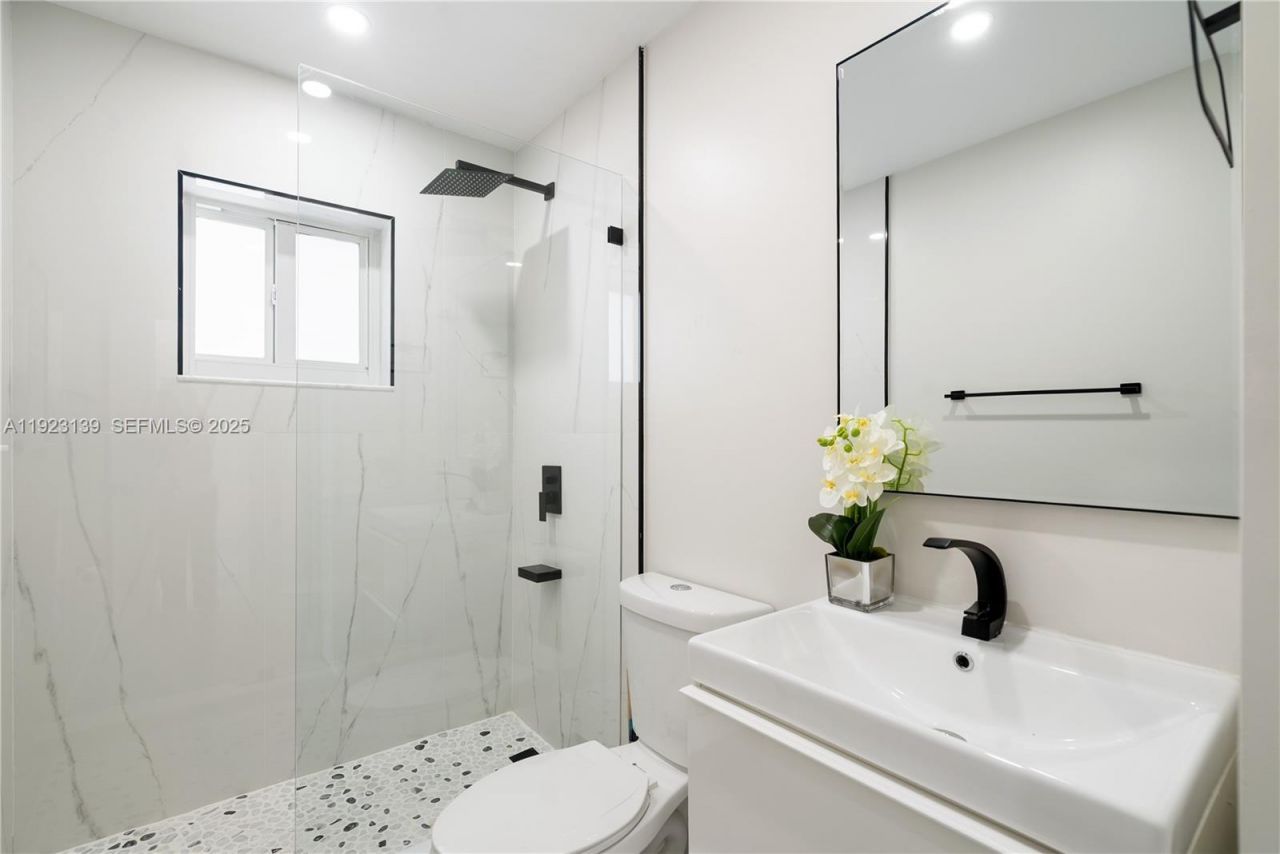 392 Laguna Ave, Key Largo, FL 33037 Photo