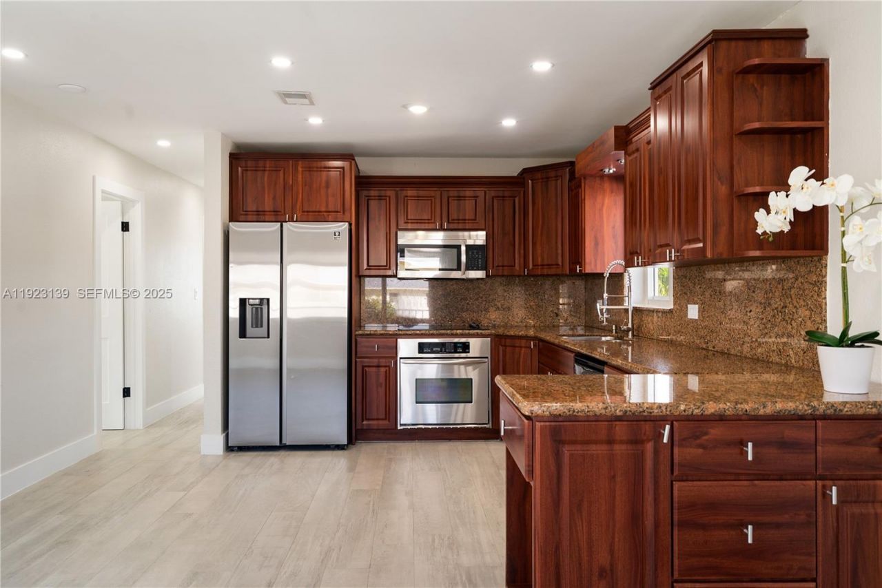 392 Laguna Ave, Key Largo, FL 33037 Photo