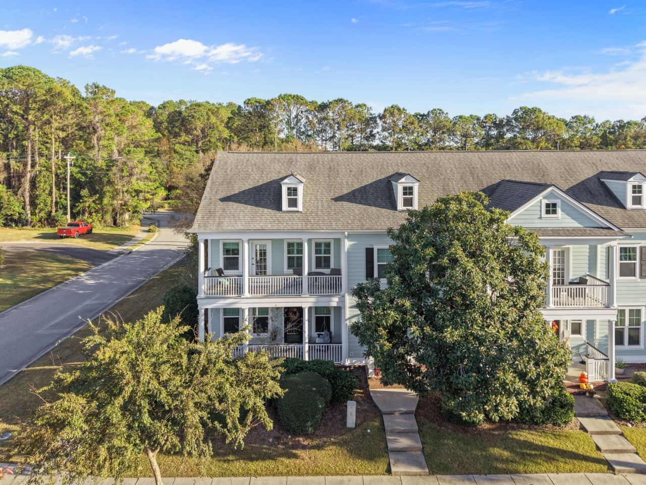 3368 Billings Street Photo 2