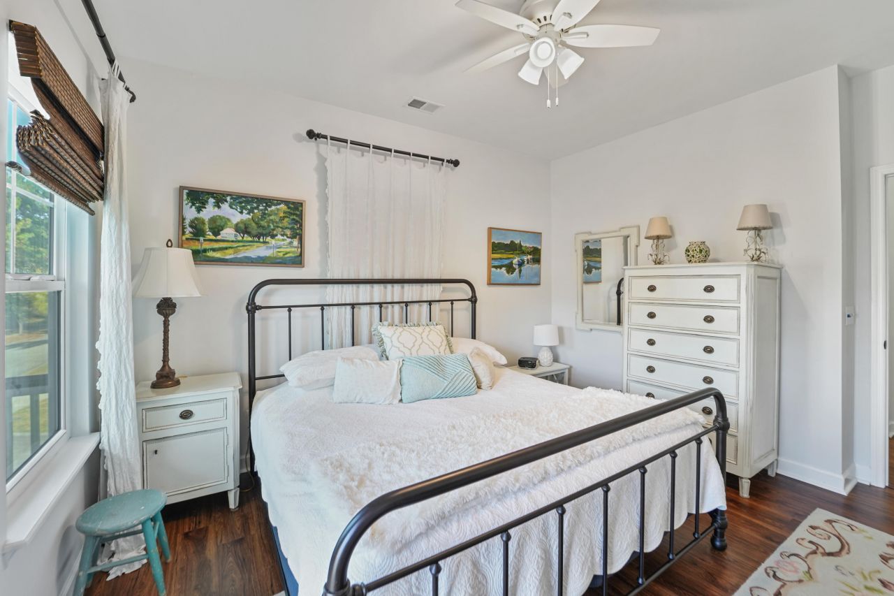 3368 Billings Street Photo 26