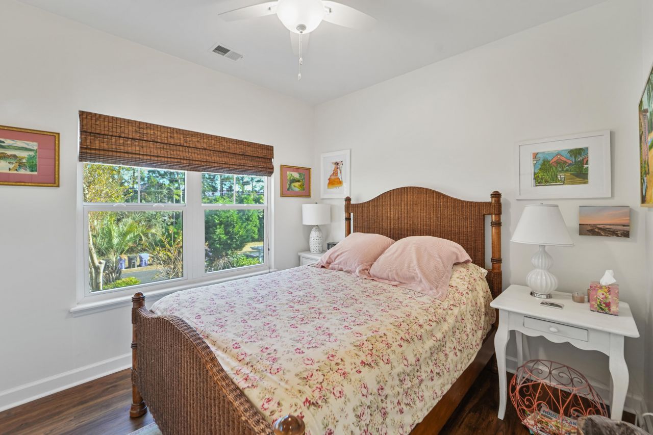 3368 Billings Street Photo 32