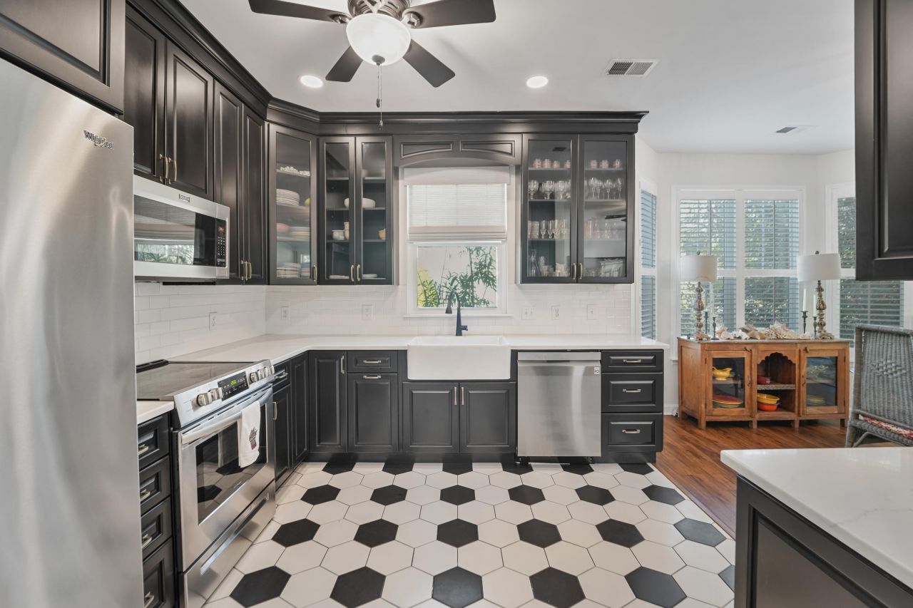 3368 Billings Street Photo 6