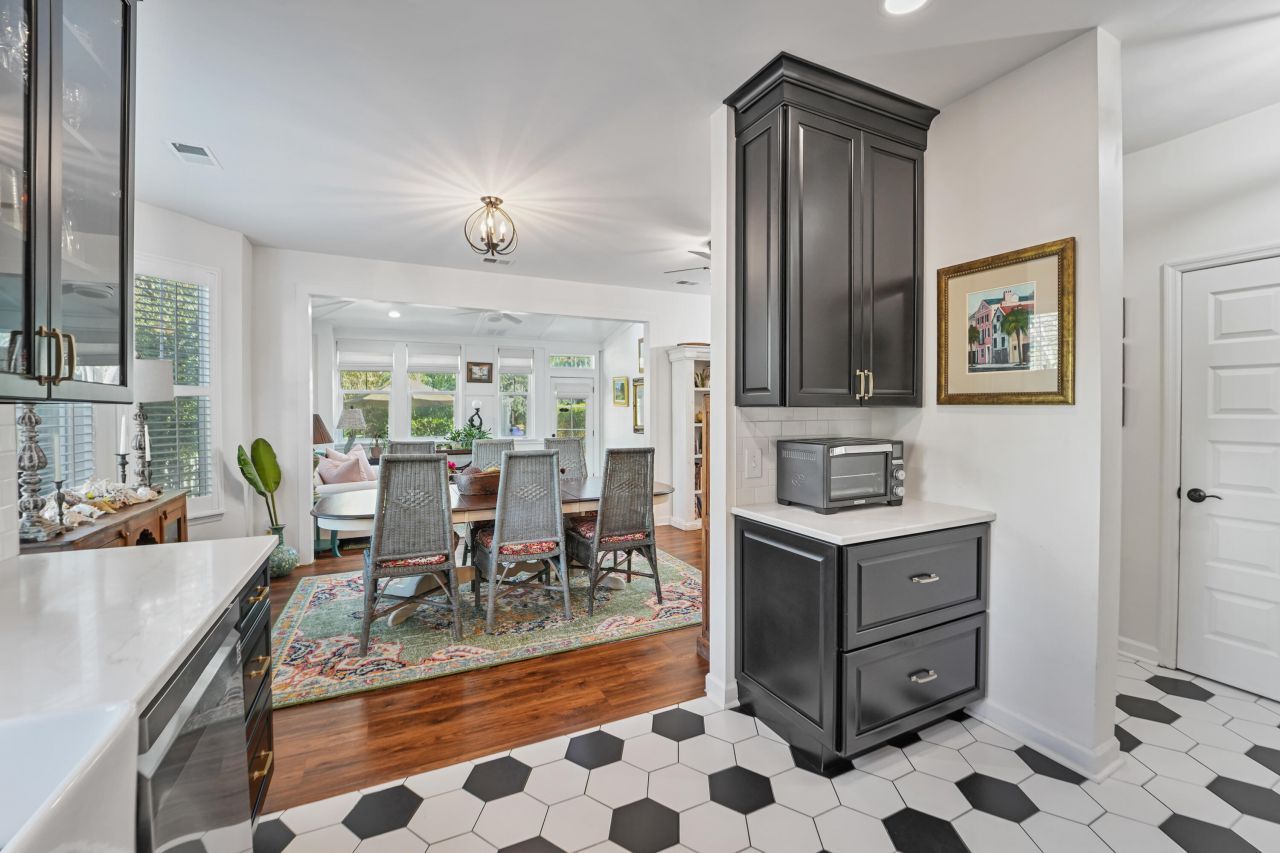 3368 Billings Street Photo 9