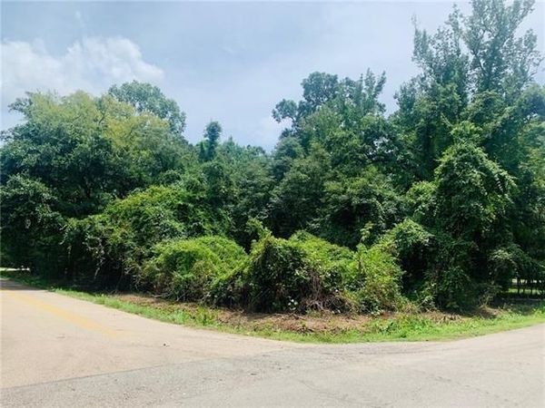 Lot 8 PENNS CHAPEL Road, Mandeville, LA 70471