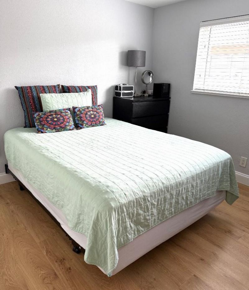 2715 NE 49th Street, Unit 205, Fort Lauderdale, FL 33308 Photo