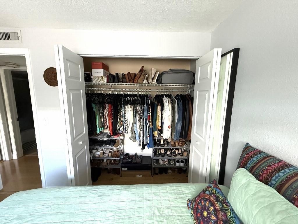 2715 NE 49th Street, Unit 205, Fort Lauderdale, FL 33308 Photo