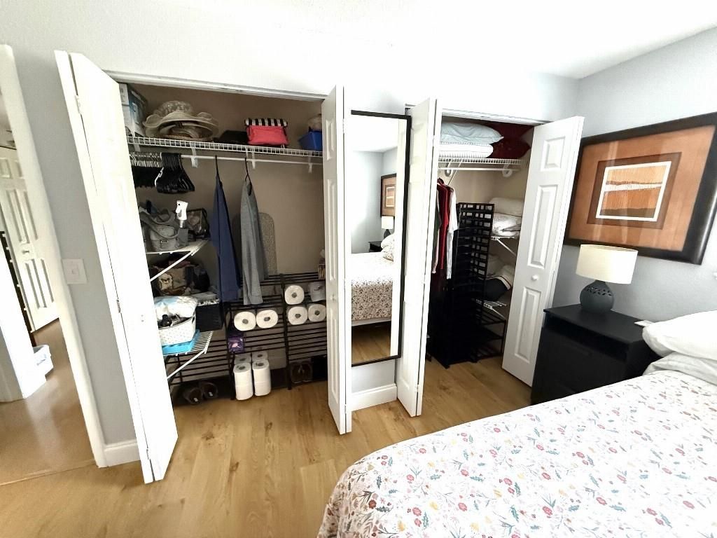 2715 NE 49th Street, Unit 205, Fort Lauderdale, FL 33308 Photo