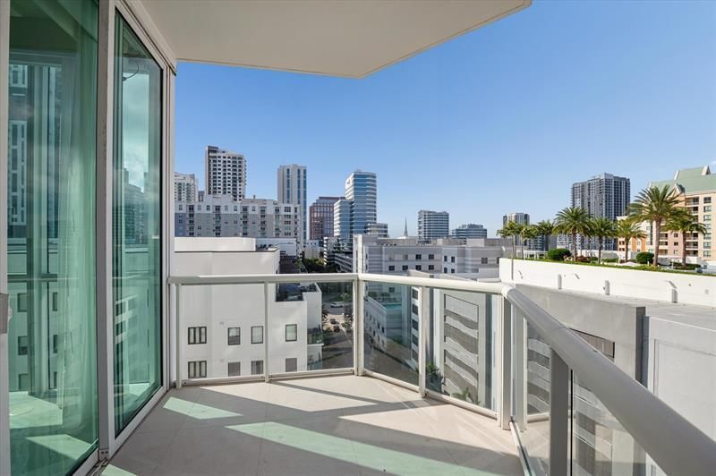 111 SE 8th Avenue, Unit 1005, Fort Lauderdale, FL 33301 Photo