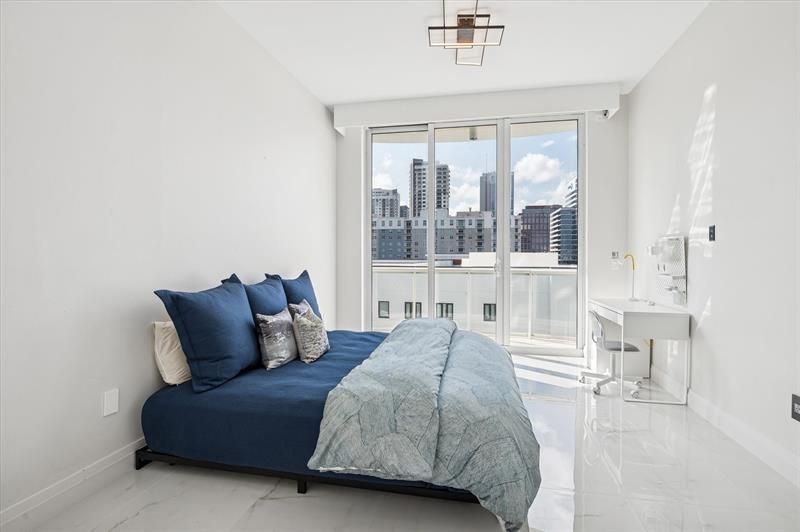 111 SE 8th Avenue, Unit 1005, Fort Lauderdale, FL 33301 Photo