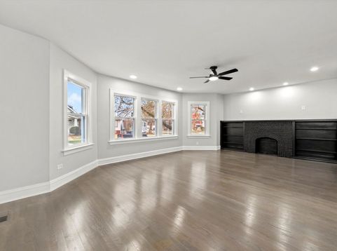 Main Photo