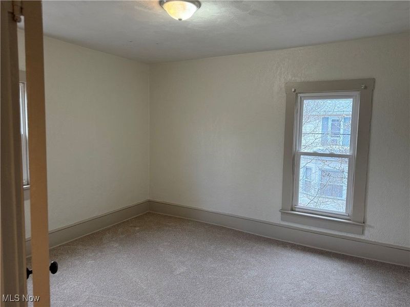 214 W 7th Street, Uhrichsville, OH 44683 Photo 15