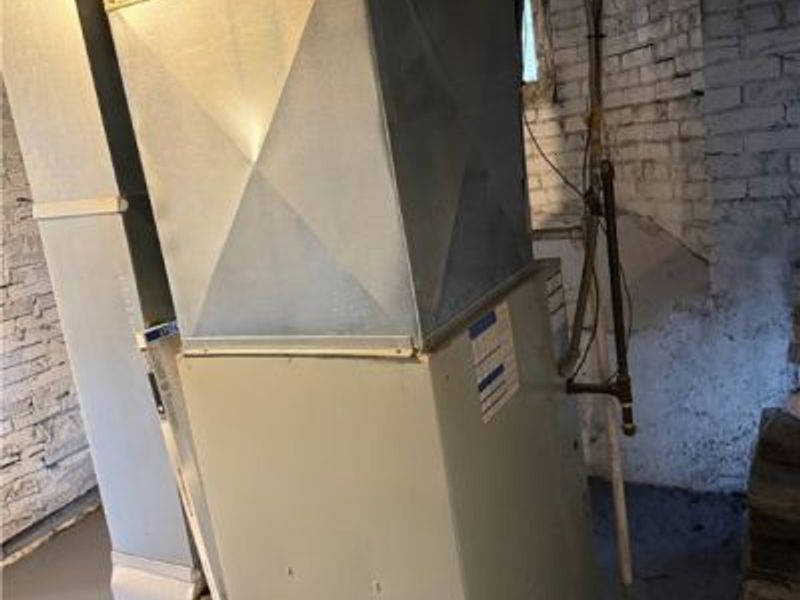 214 W 7th Street, Uhrichsville, OH 44683 Photo 16