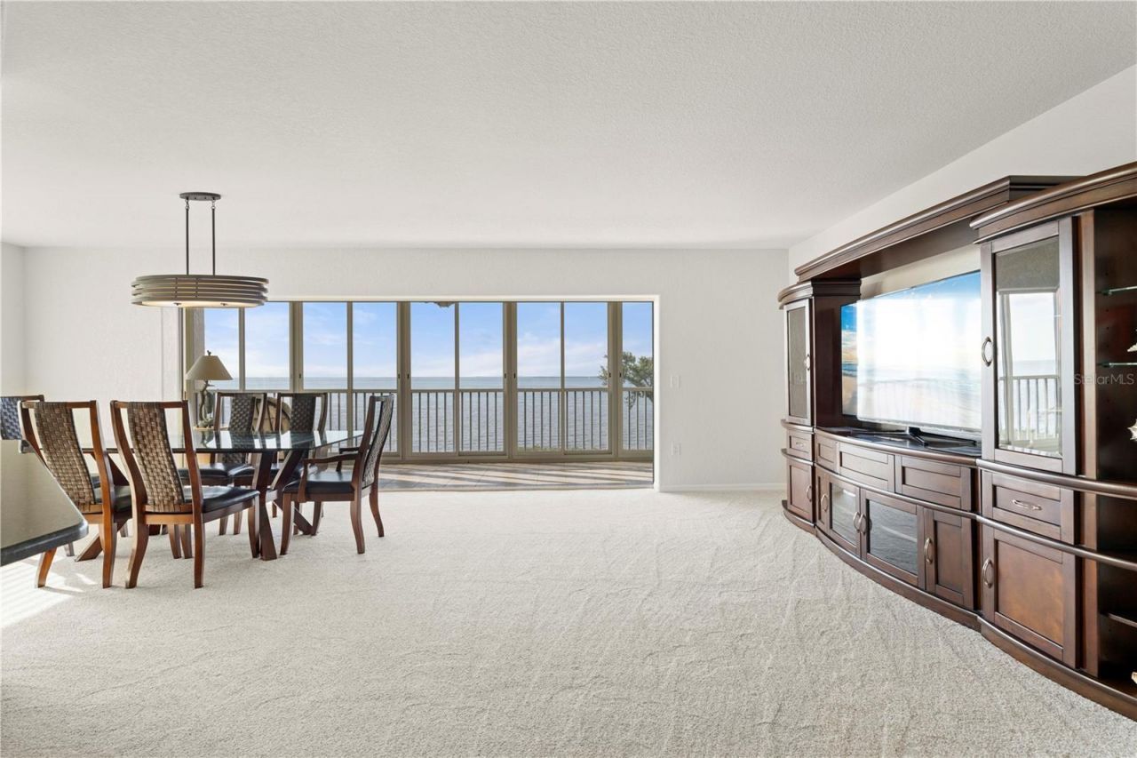 101 N Marion Court, Unit 221, Punta Gorda, FL 33950 Photo