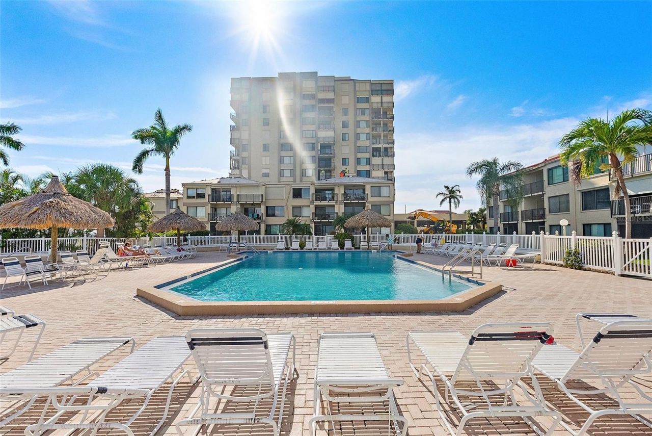 6322 Palma Del Mar Boulevard S, Unit 209, Saint Petersburg, FL 33715 Photo