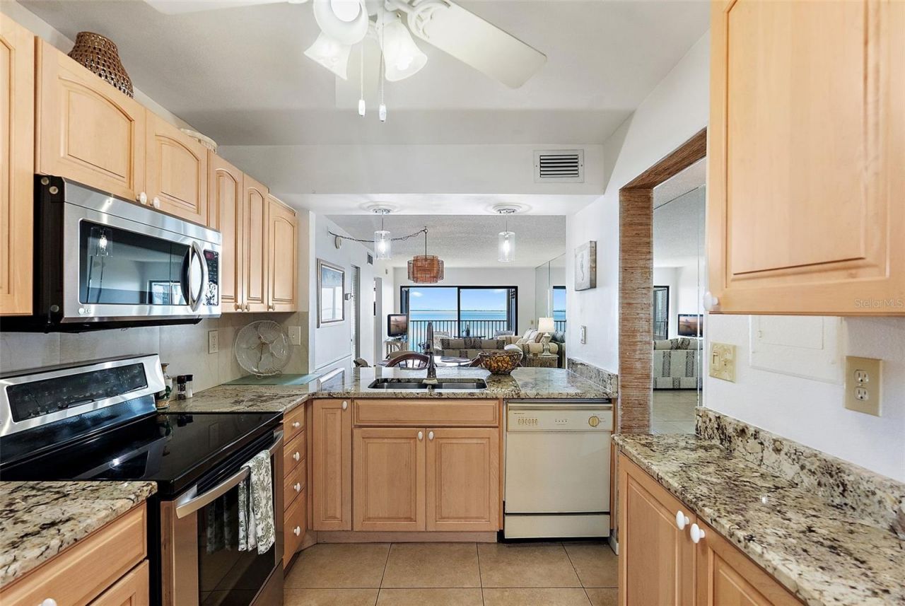 6322 Palma Del Mar Boulevard S, Unit 209, Saint Petersburg, FL 33715 Photo