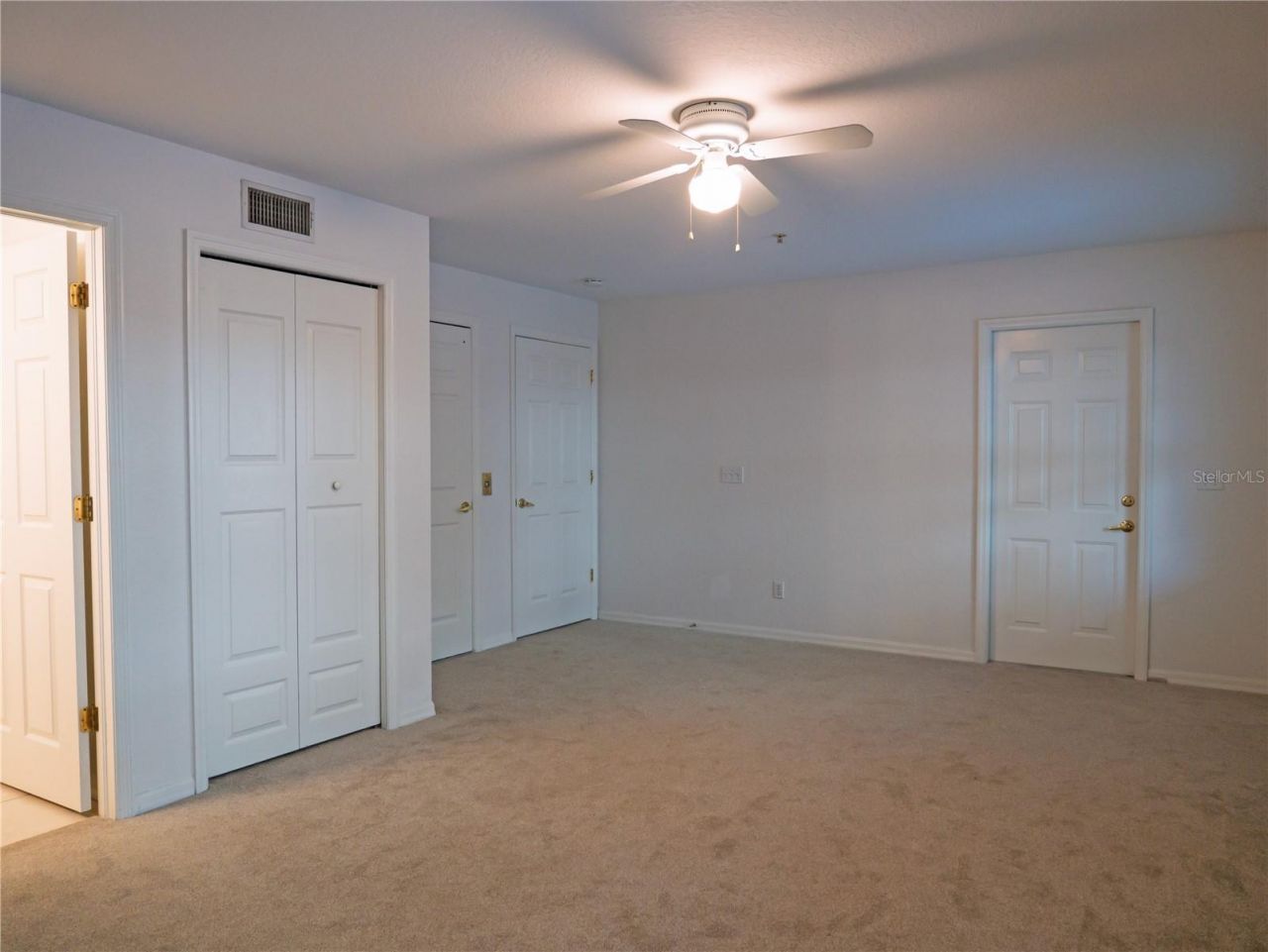 15473 Gulf Boulevard, Madeira Beach, FL 33708 Photo