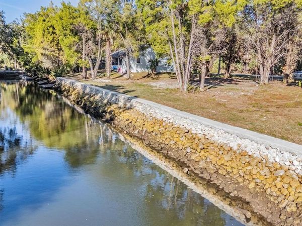 3924 N APALACHEE POINT, CRYSTAL RIVER, FL 34428