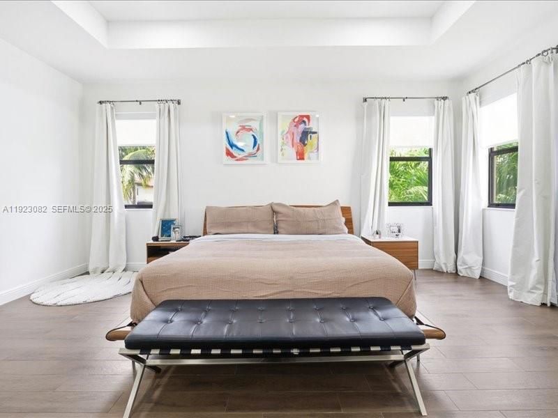 8780 NW 98th Ct, Doral, FL 33178 Photo