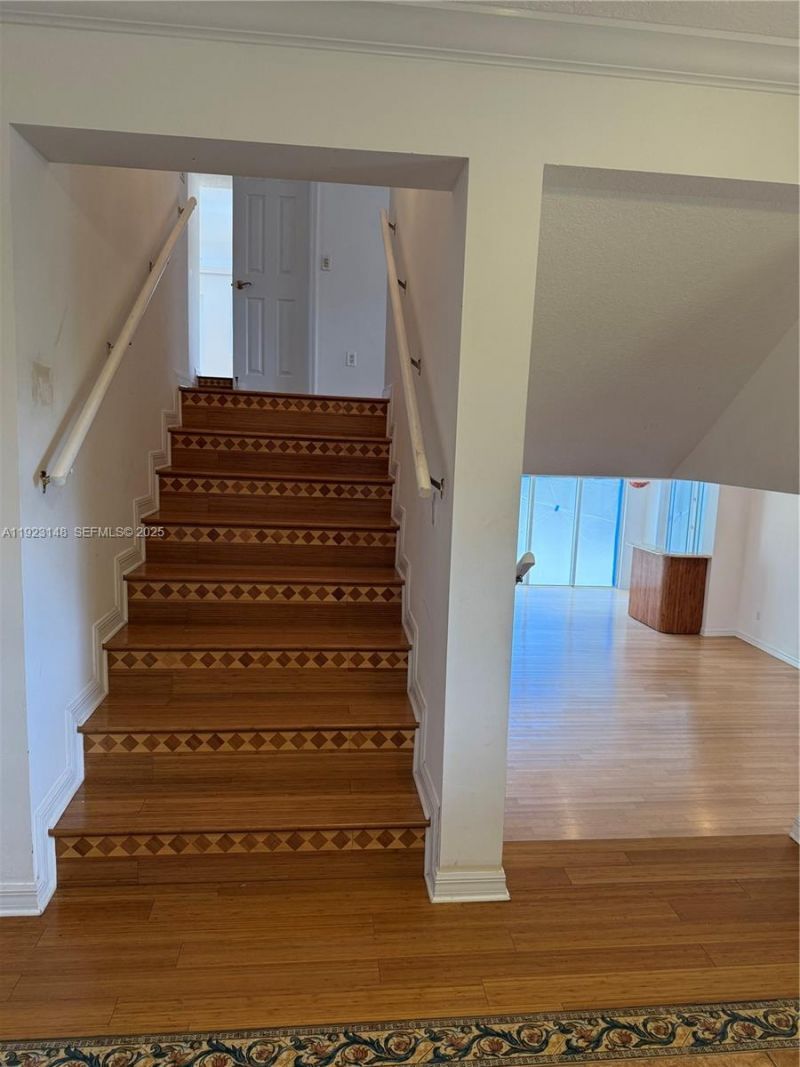 518 & 524 N Riverside Dr, Pompano Beach, FL 33062 Photo