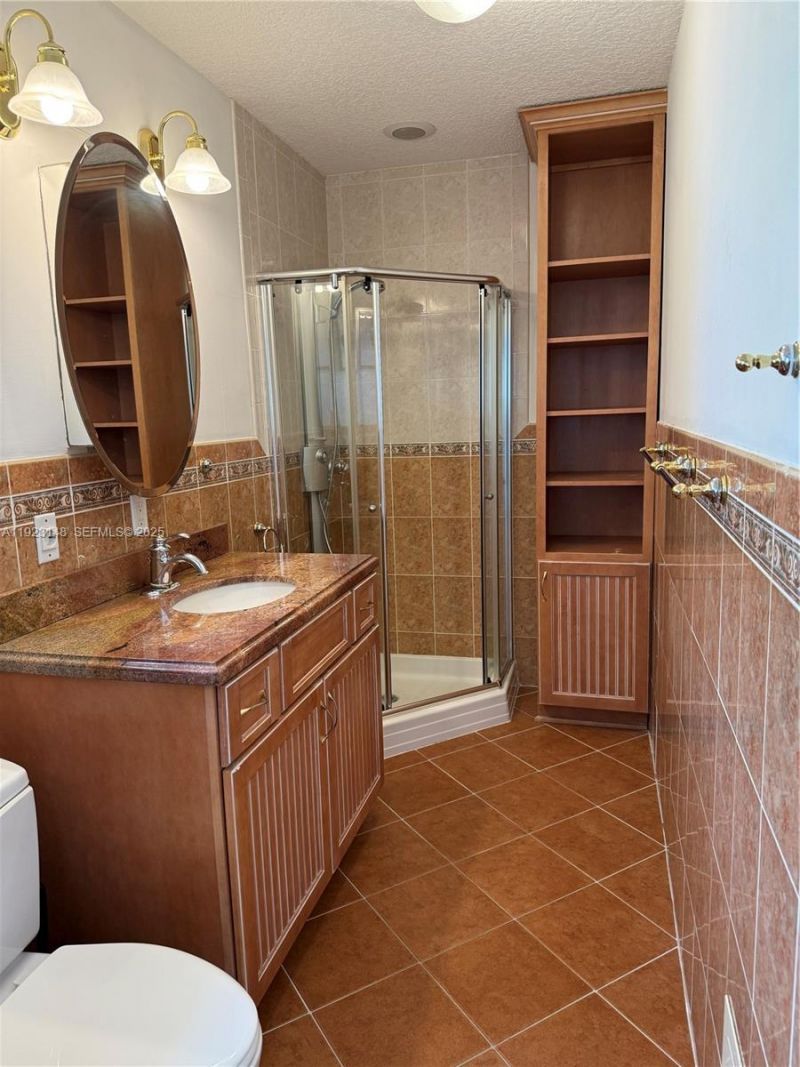 518 & 524 N Riverside Dr, Pompano Beach, FL 33062 Photo