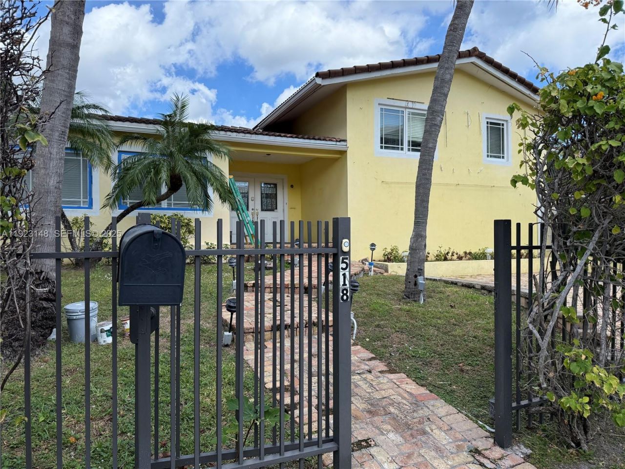 518 & 524 N Riverside Dr, Pompano Beach, FL 33062 Photo