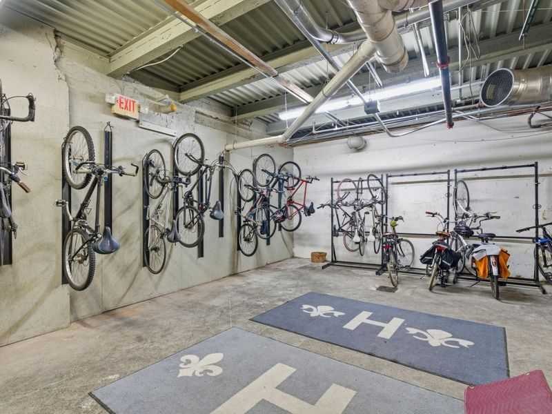 150 E Main Street, Unit 409, Columbus, OH 43215 Photo 37