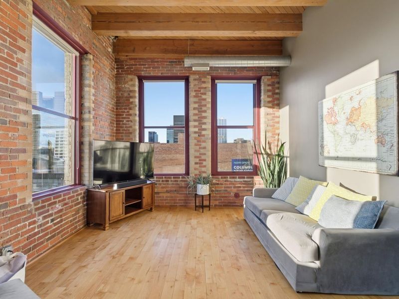 150 E Main Street, Unit 409, Columbus, OH 43215 Photo 4